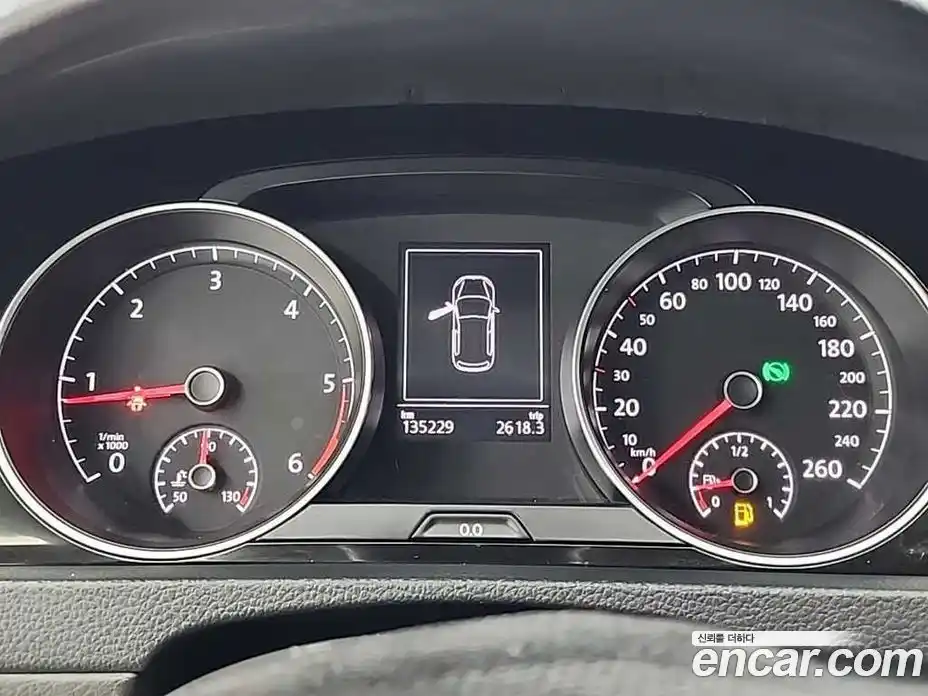 Volkswagen Golf 2014 1.6 автомат (гидро), фото 6