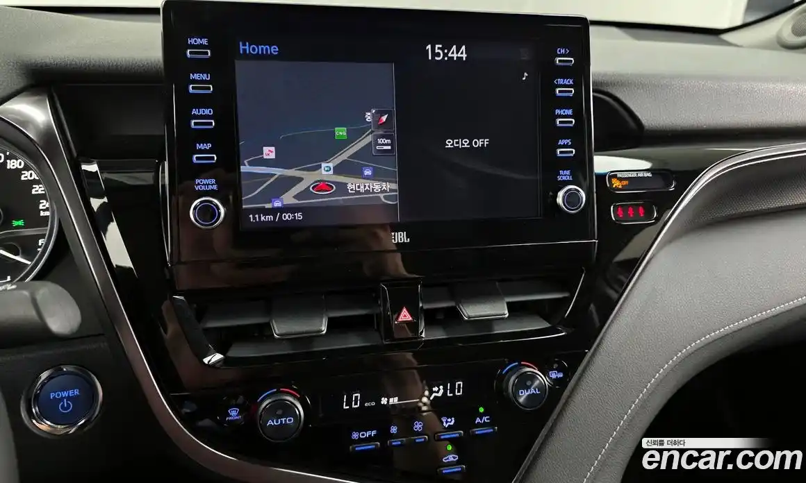 Toyota Camry 2023 2.5 гидро, фото 14