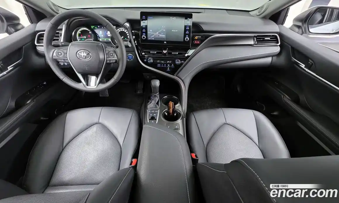 Toyota Camry 2023 2.5 гидро, фото 7