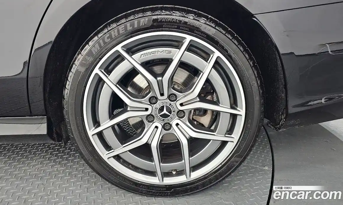 Mercedes-Benz E-Class 2023 1.9 автомат (гидро), фото 7