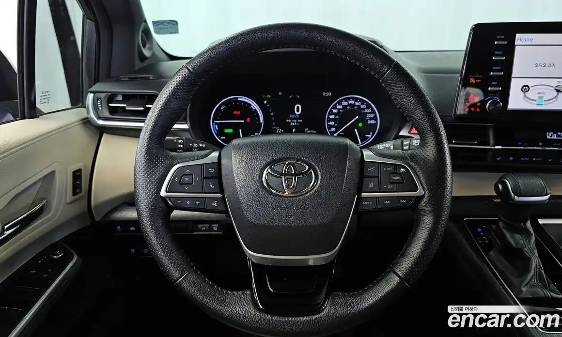 Toyota Sienna 2021 2.5 гидро, фото 13