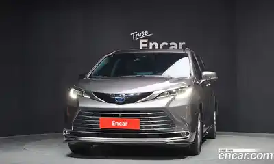 Toyota Sienna 2021 2.5 гидро, миниатюра 3