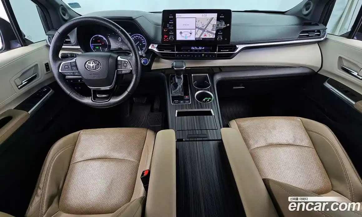 Toyota Sienna 2021 2.5 гидро, фото 7