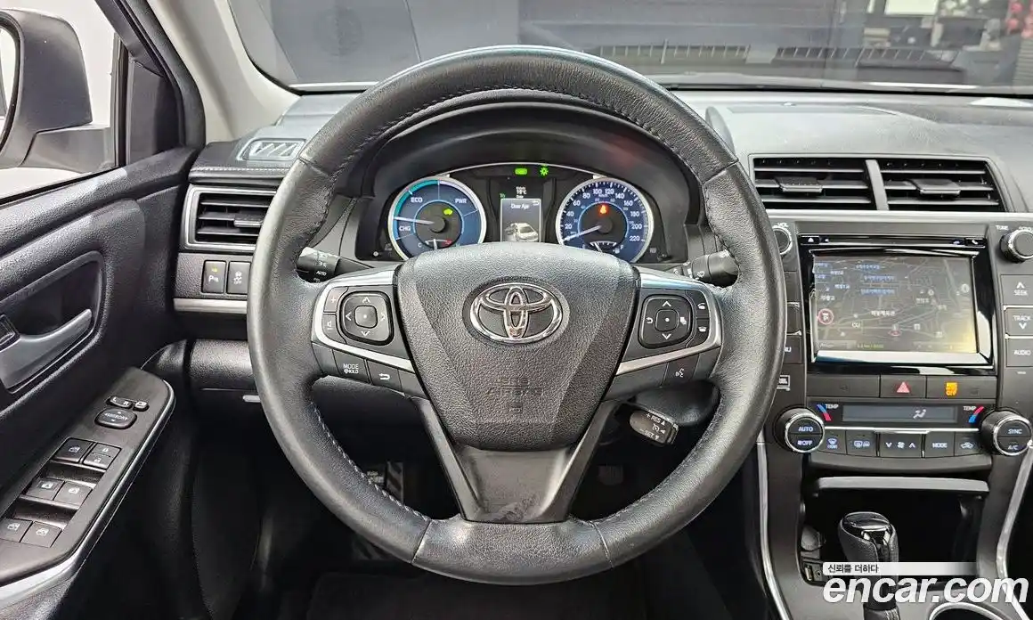 Toyota Camry 2016 2.5 гидро, фото 12