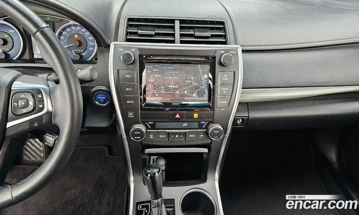 Toyota Camry 2016 2.5 гидро, фото 13