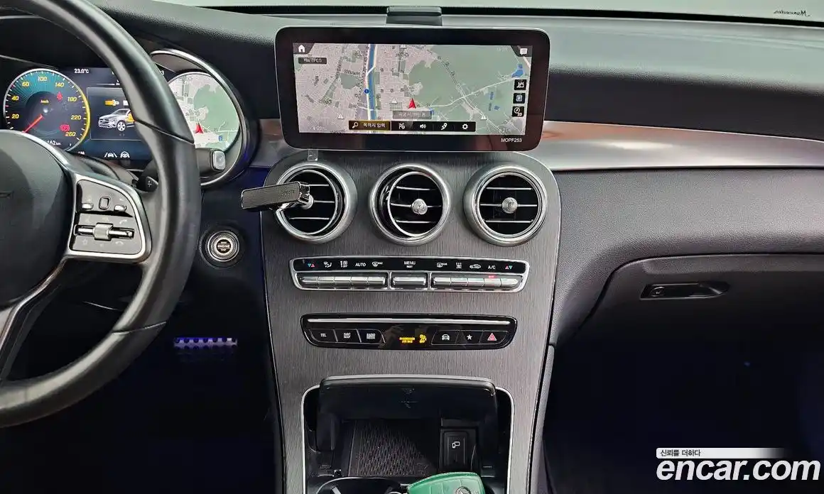 Mercedes-Benz GLC-Class 2021 2.0 автомат (гидро), фото 25