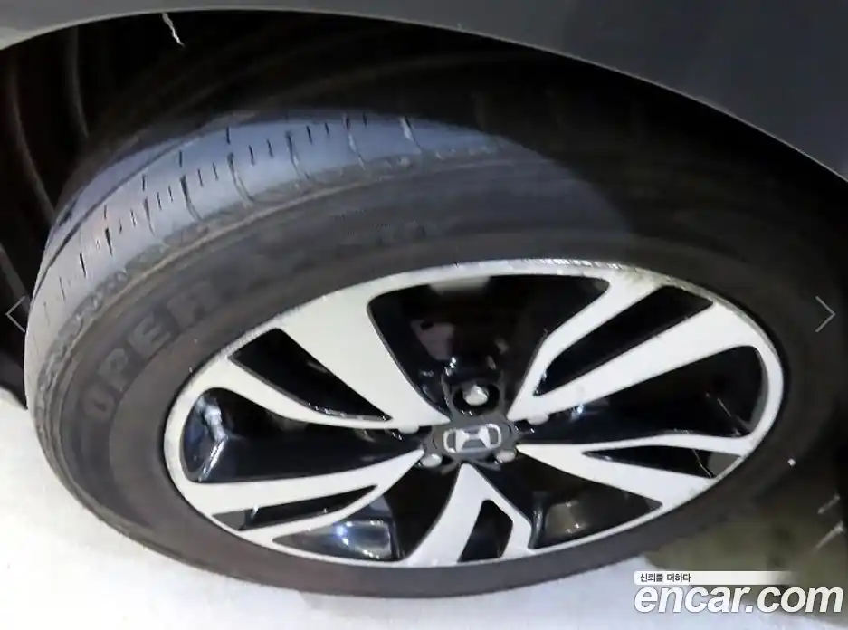 Honda Odyssey 2019 3.5 автомат (гидро), фото 20