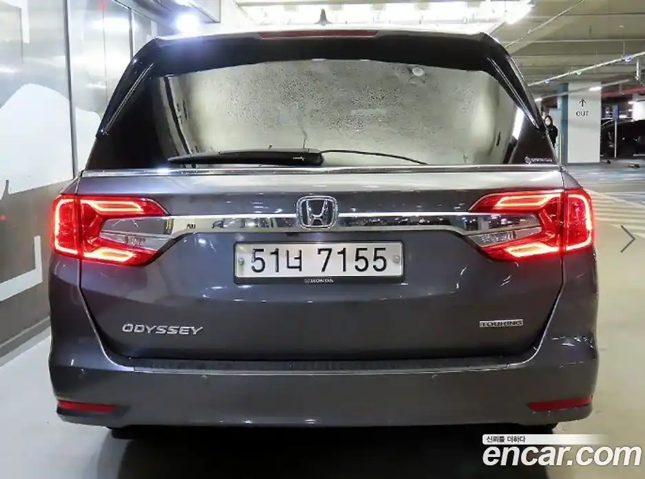 Honda Odyssey 2019 3.5 автомат (гидро), фото 5