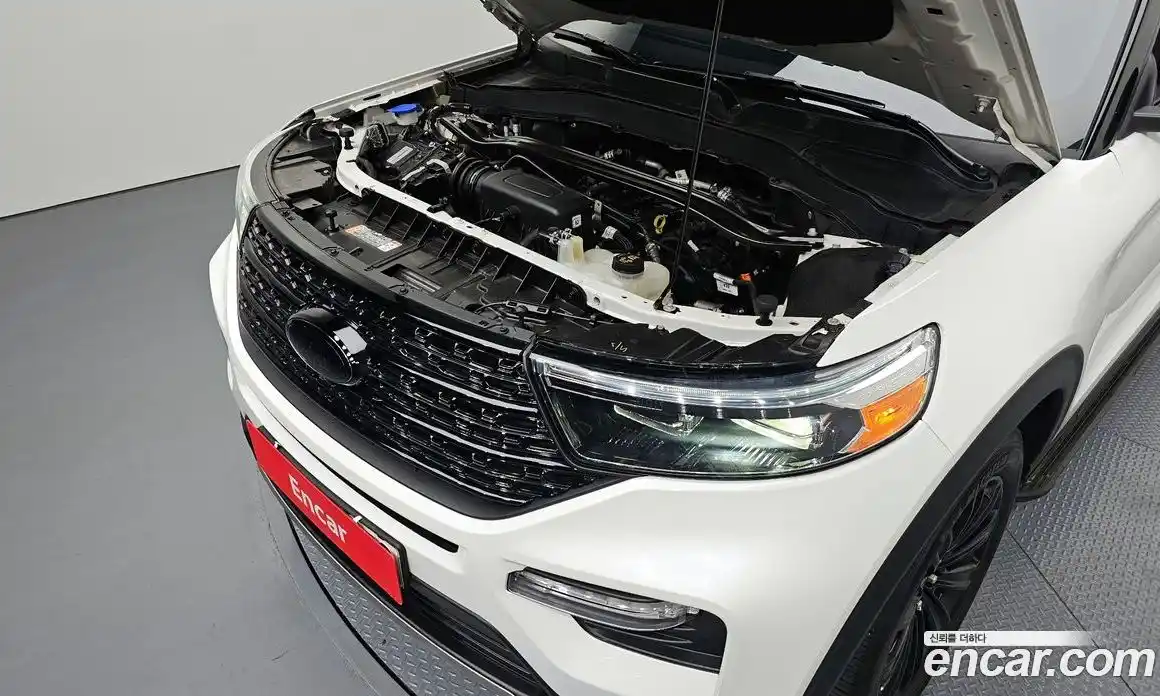 Ford Explorer 2022 2.3 автомат (гидро), фото 6