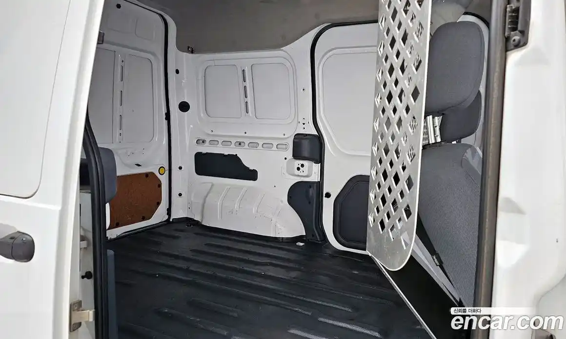 Ford Transit 2011 2.0 автомат (гидро), фото 11