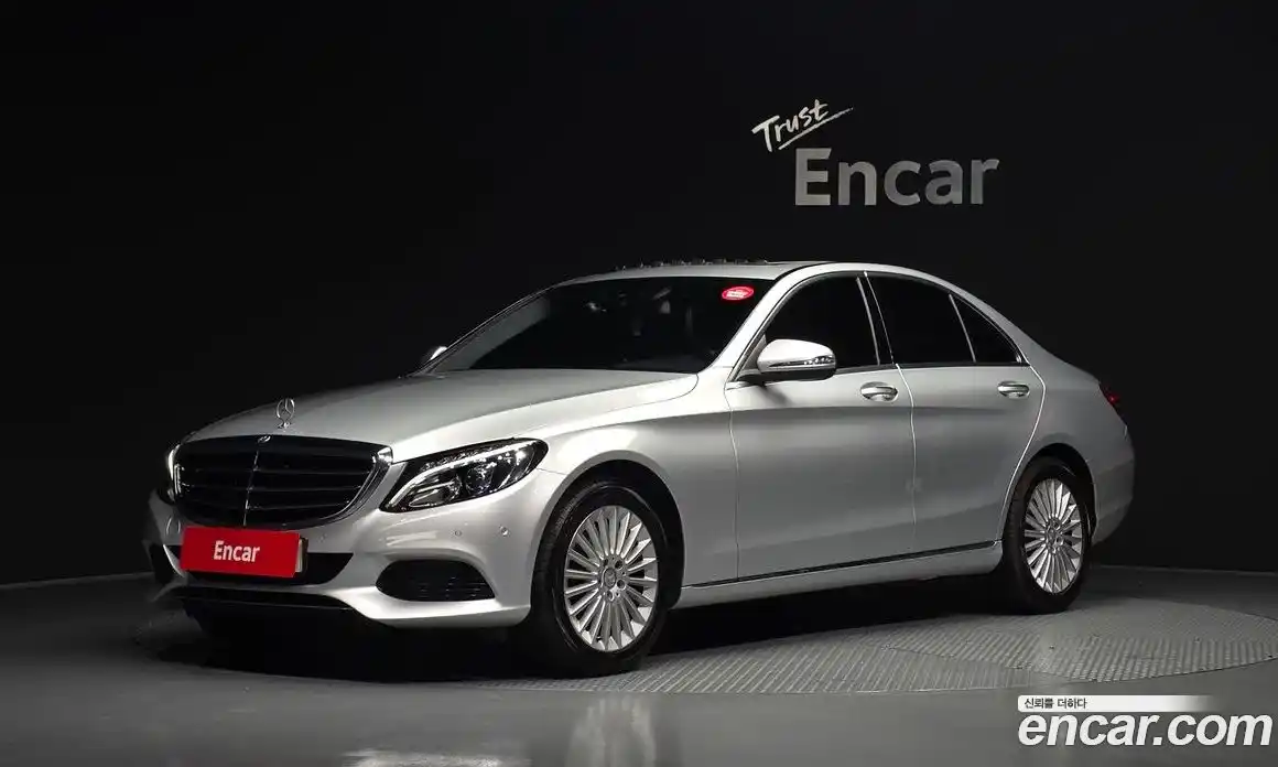 Mercedes-Benz C-Class 2016 2.1 гидро, фото 1 Mercedes-Benz C-Class 2016 2.1 гидро, фото 1