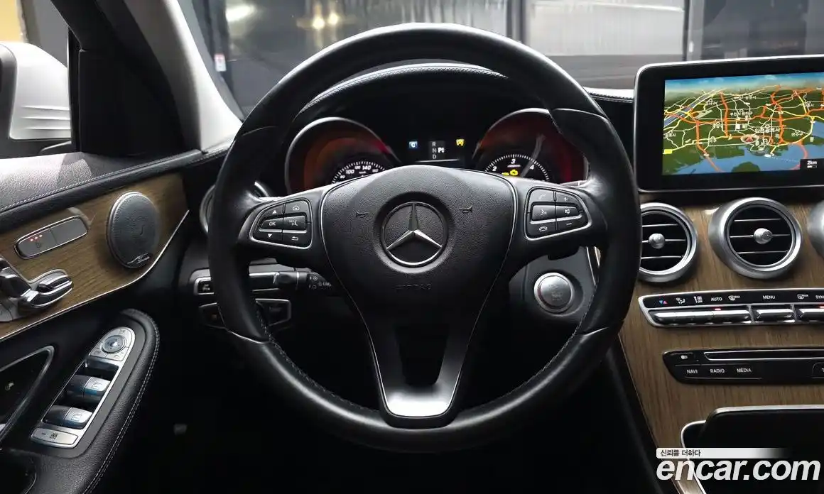 Mercedes-Benz C-Class 2016 2.1 гидро, фото 13 Mercedes-Benz C-Class 2016 2.1 гидро, фото 13