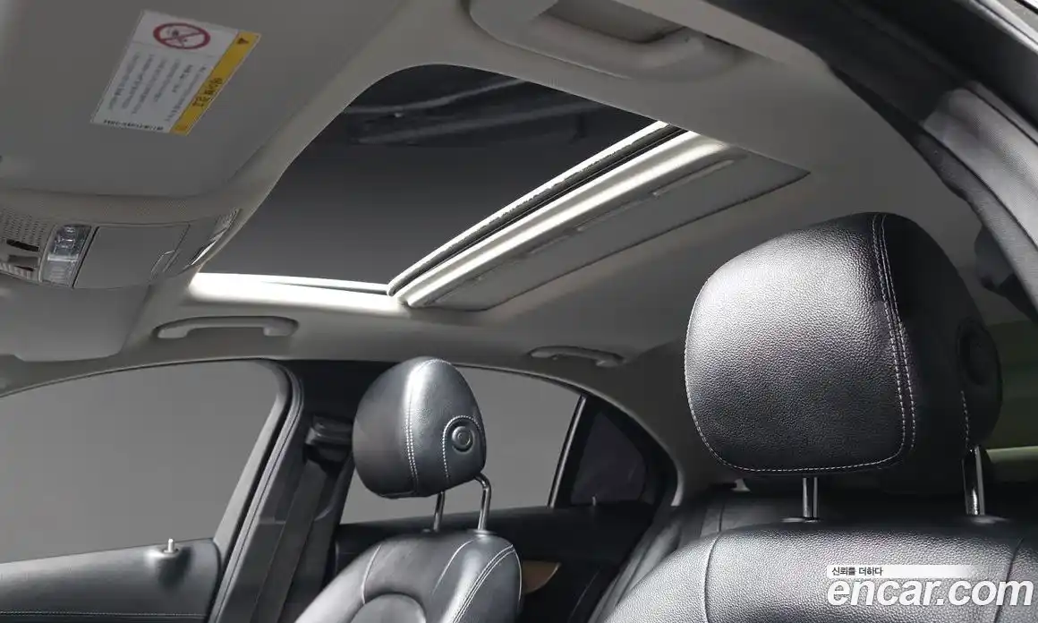 Mercedes-Benz C-Class 2016 2.1 гидро, фото 18 Mercedes-Benz C-Class 2016 2.1 гидро, фото 18