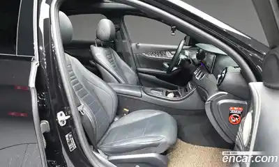 Mercedes-Benz E-Class 2023 2.0 автомат (гидро), миниатюра 11