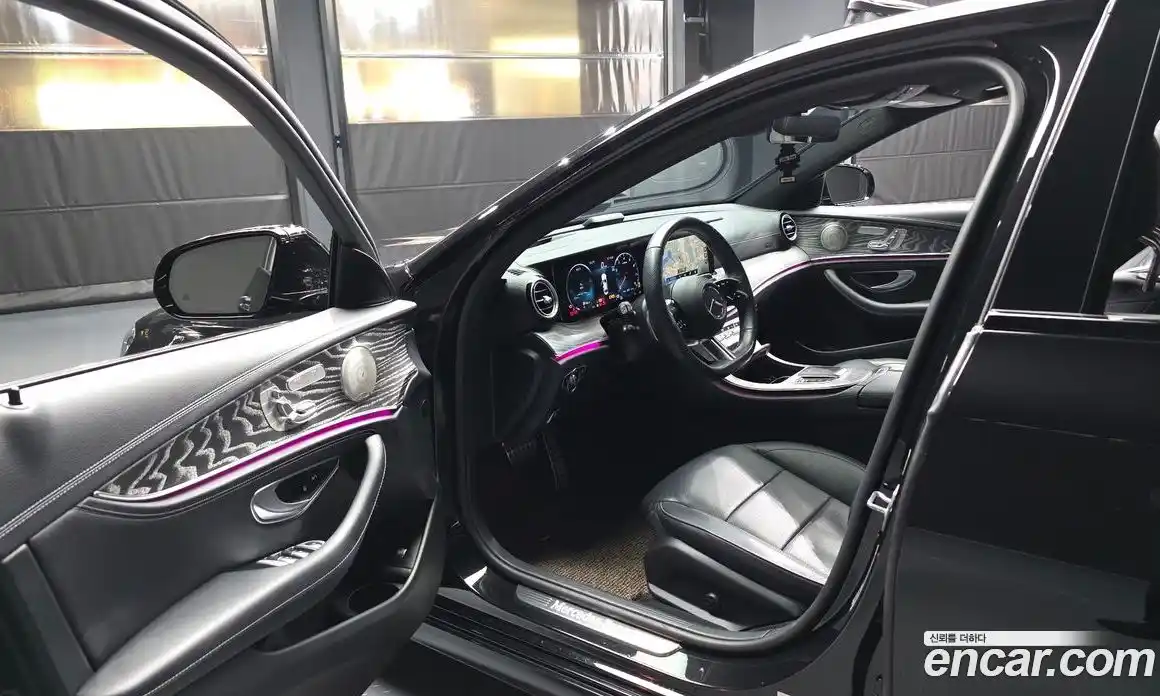 Mercedes-Benz E-Class 2023 2.0 автомат (гидро), фото 10