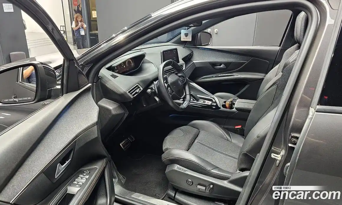 Peugeot 3008 2019 1.5 автомат (гидро), фото 13