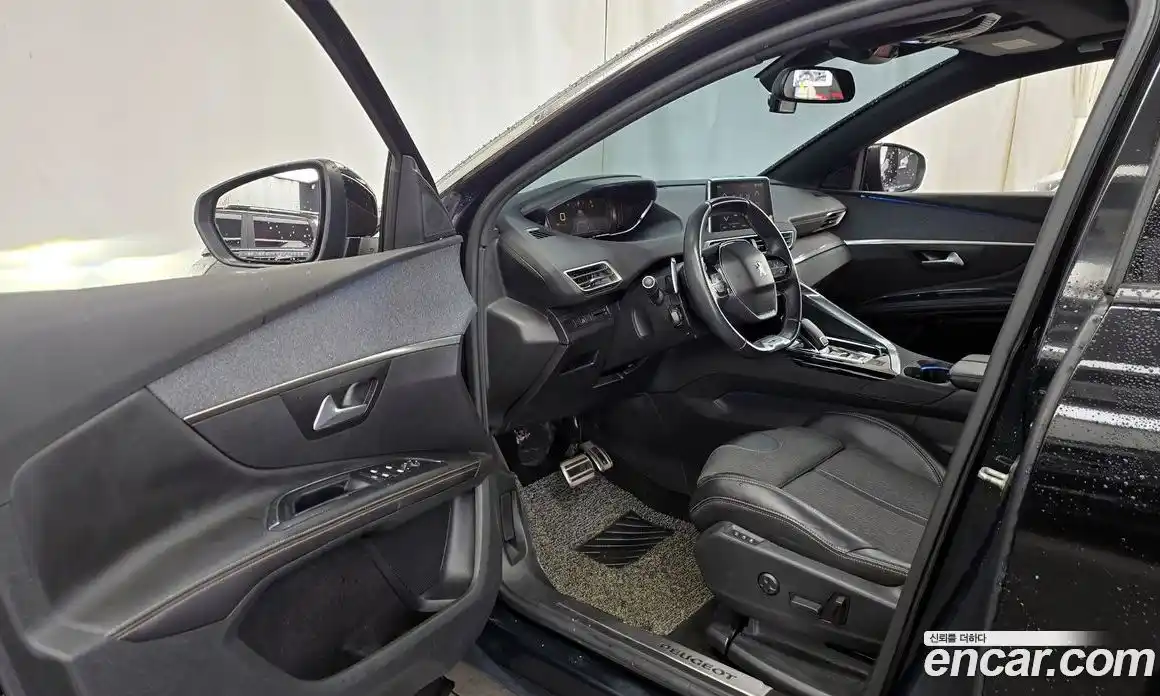 Peugeot 5008 2019 1.5 автомат (гидро), фото 10