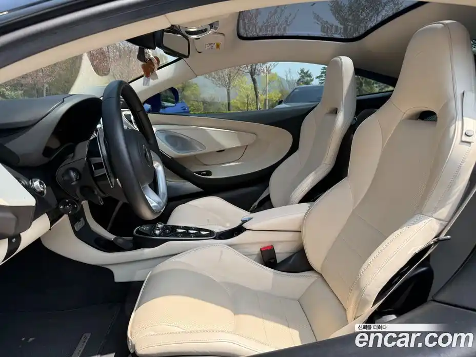 McLaren GT 2021 4.0 автомат (гидро), фото 10 McLaren GT 2021 4.0 автомат (гидро), фото 10