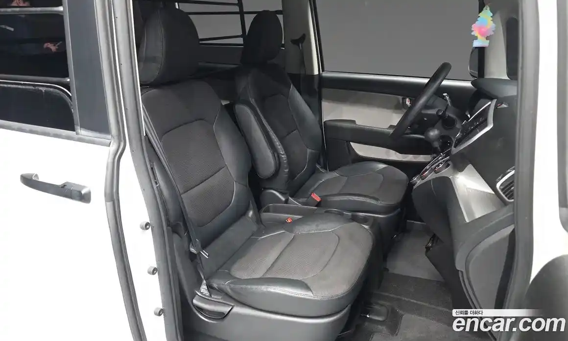Kia Ray 2022 1.0 автомат (гидро), фото 11