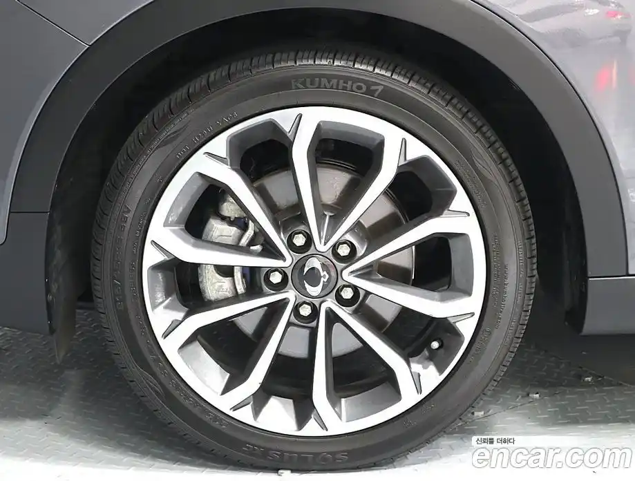 SsangYong TIBOLI 2017 1.6 автомат (гидро), фото 5