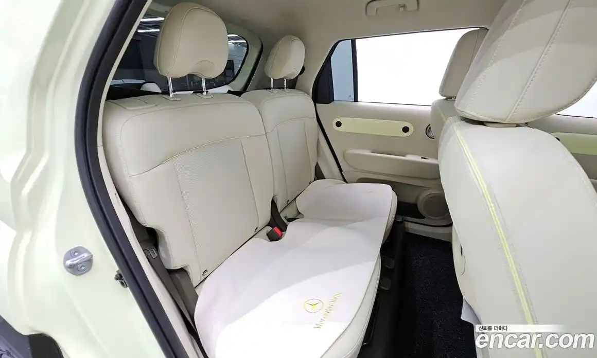 Hyundai Casper 2025 0.1 автомат (гидро), фото 16