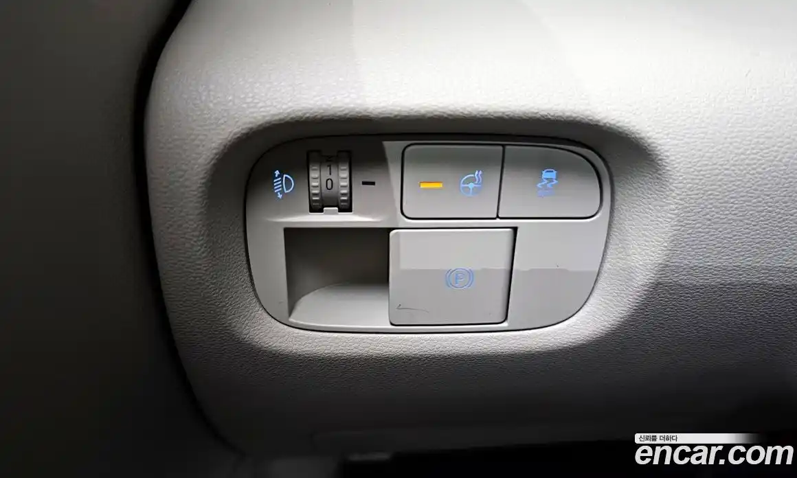 Hyundai Casper 2025 0.1 автомат (гидро), фото 19