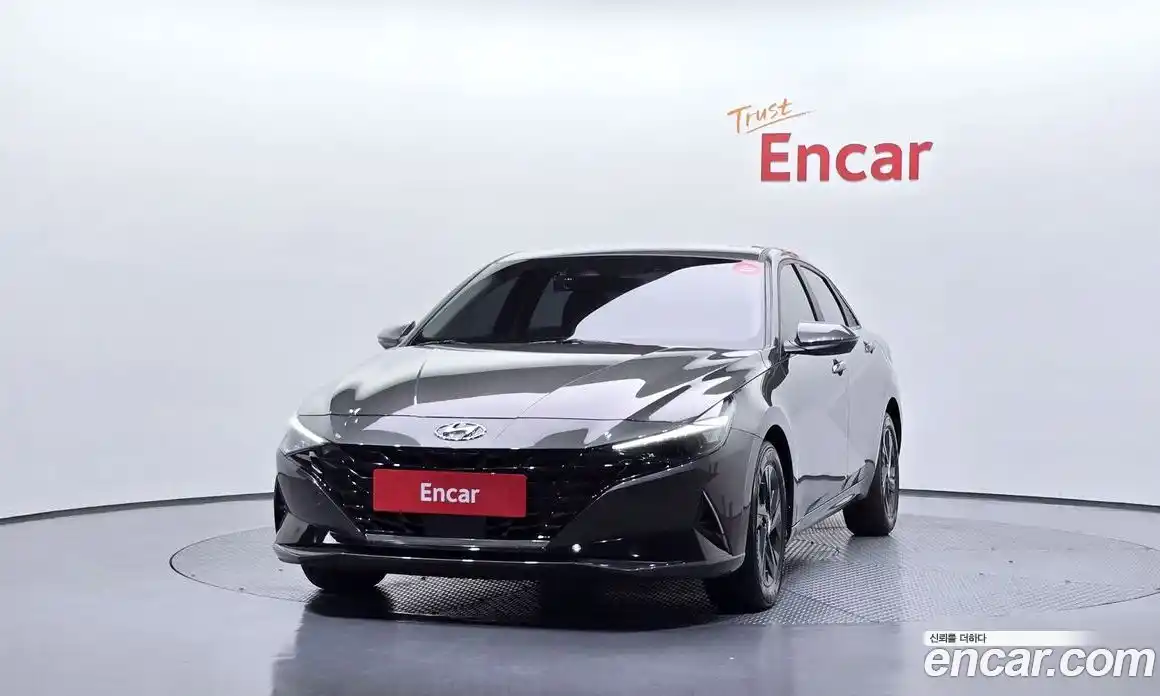 Hyundai Avante 2021 1.6 автомат (гидро), фото 3