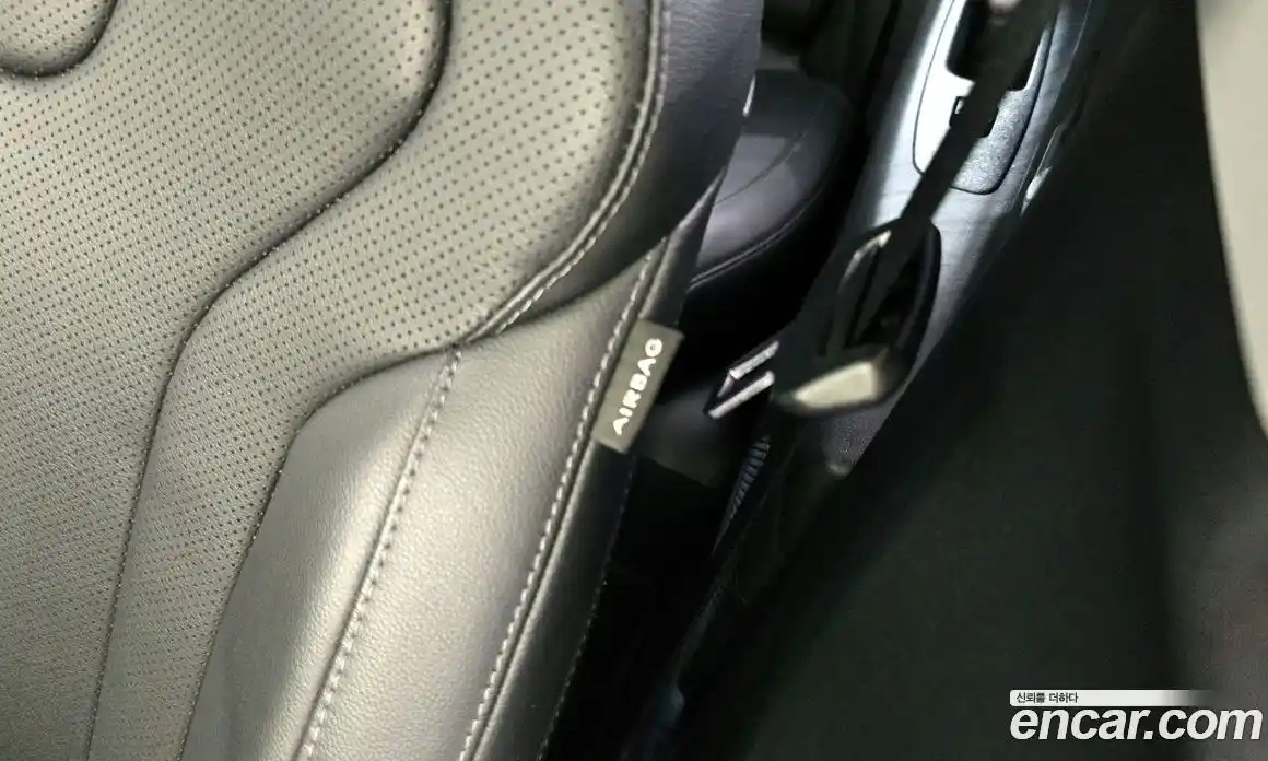 Hyundai Avante 2021 1.6 автомат (гидро), фото 31