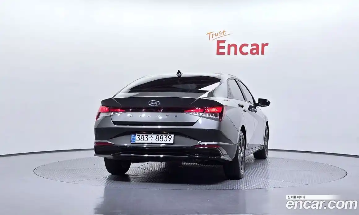 Hyundai Avante 2021 1.6 автомат (гидро), фото 4