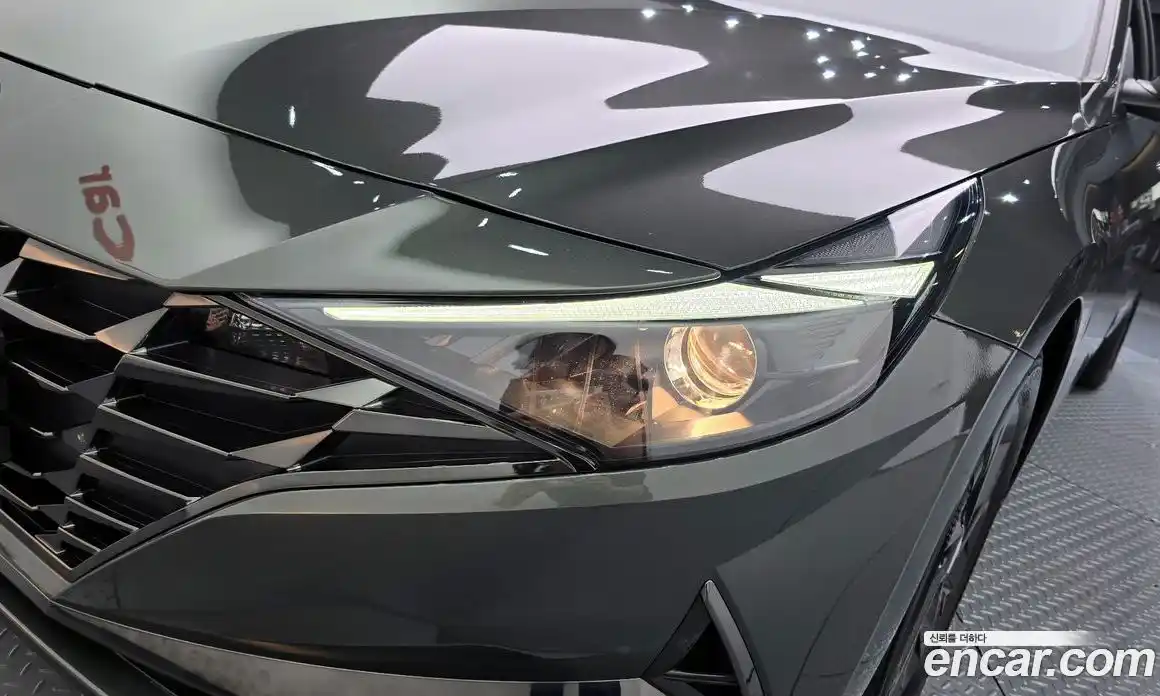 Hyundai Avante 2021 1.6 автомат (гидро), фото 8
