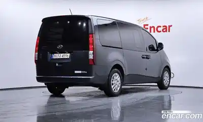 Hyundai Staria 2024 3.5 автомат (гидро), миниатюра 2
