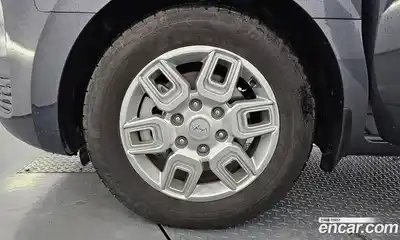 Hyundai Staria 2024 3.5 автомат (гидро), миниатюра 5