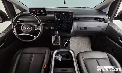 Hyundai Staria 2024 3.5 автомат (гидро), миниатюра 7