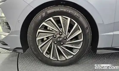 Hyundai Sonata 2024 2.0 автомат (гидро), миниатюра 5