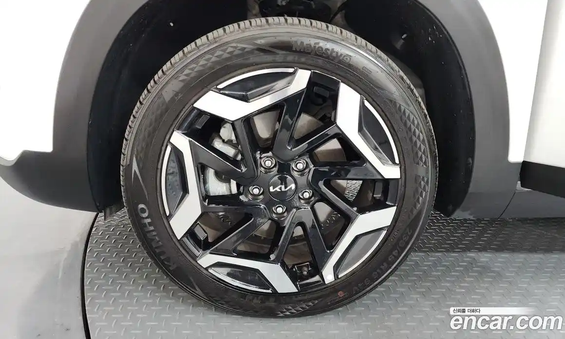 Kia Seltos 2025 1.6 автомат (гидро), фото 5