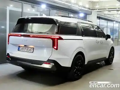 Kia Carnival 2025 2.2 автомат (гидро), миниатюра 4