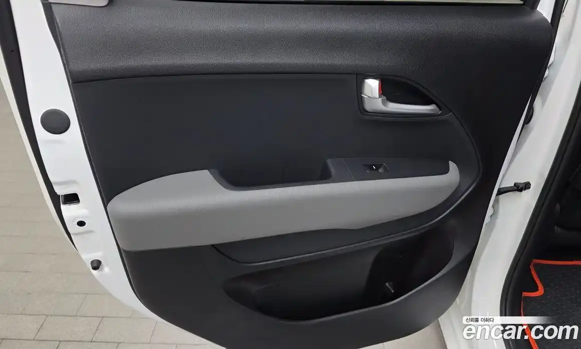 Kia Ray 2025 0.1 автомат (гидро), фото 15