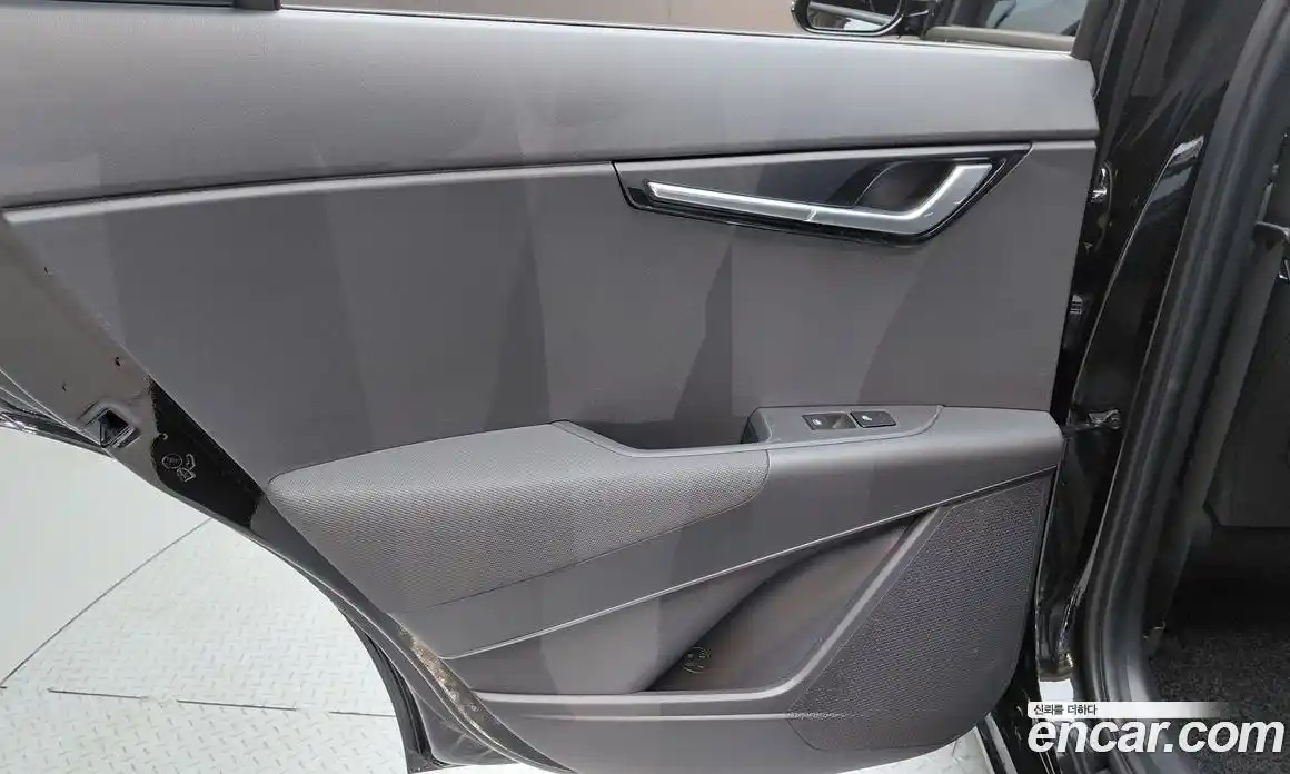 Kia Niro 2022 1.6 автомат (гидро), фото 15