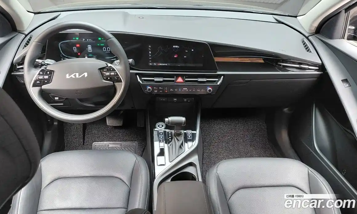 Kia Niro 2022 1.6 автомат (гидро), фото 10