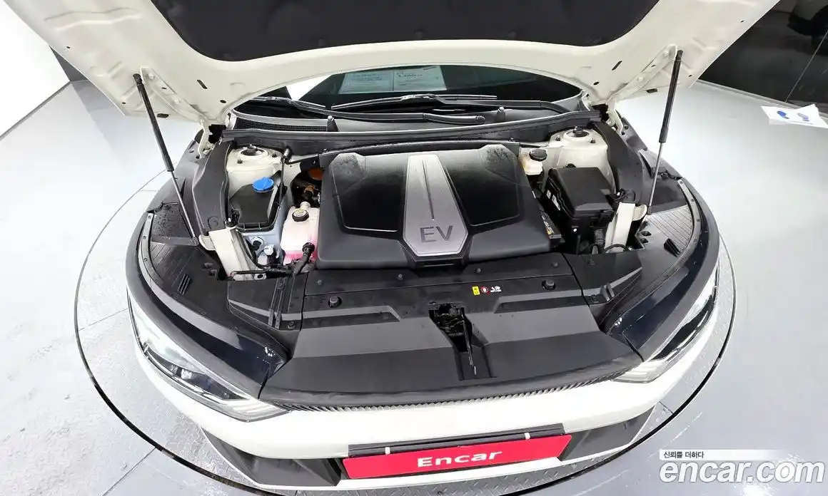 Kia EV6 2022 автомат (гидро), фото 6