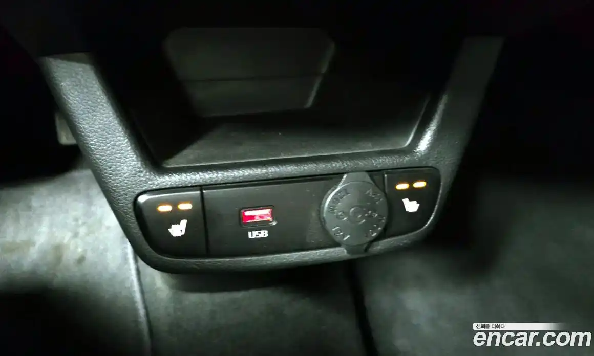 Kia Ray 2023 1.0 автомат (гидро), фото 24