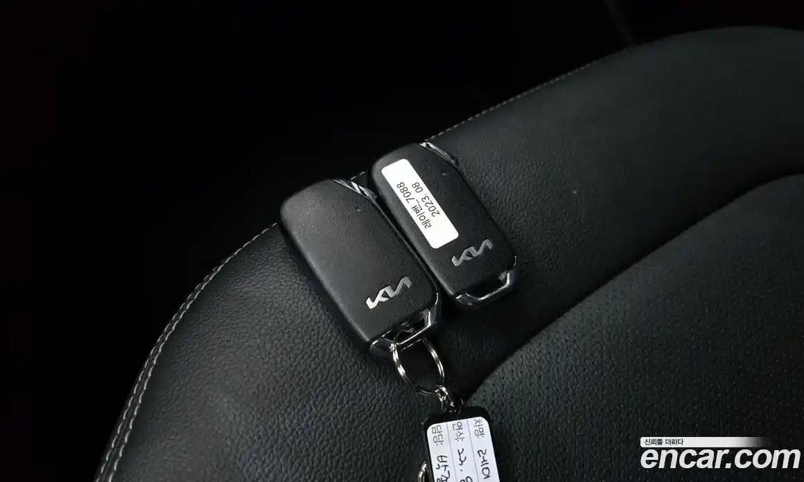 Kia Ray 2023 1.0 автомат (гидро), фото 29