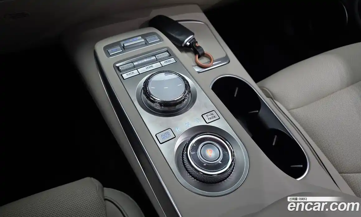 Genesis GV70 2023 2.5 автомат (гидро), фото 11