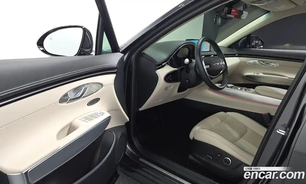 Genesis GV70 2023 2.5 автомат (гидро), фото 16