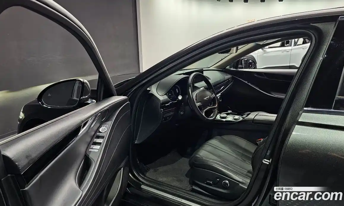Genesis G80 2023 2.5 автомат (гидро), фото 13