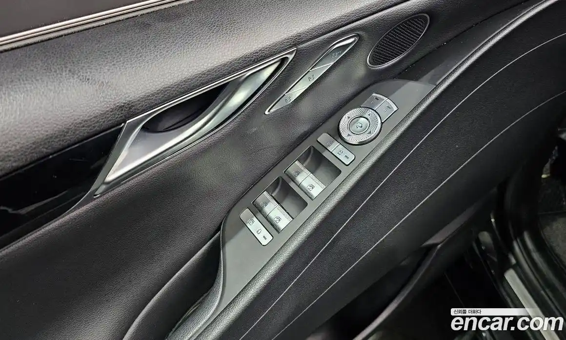 Genesis G80 2023 2.5 автомат (гидро), фото 27