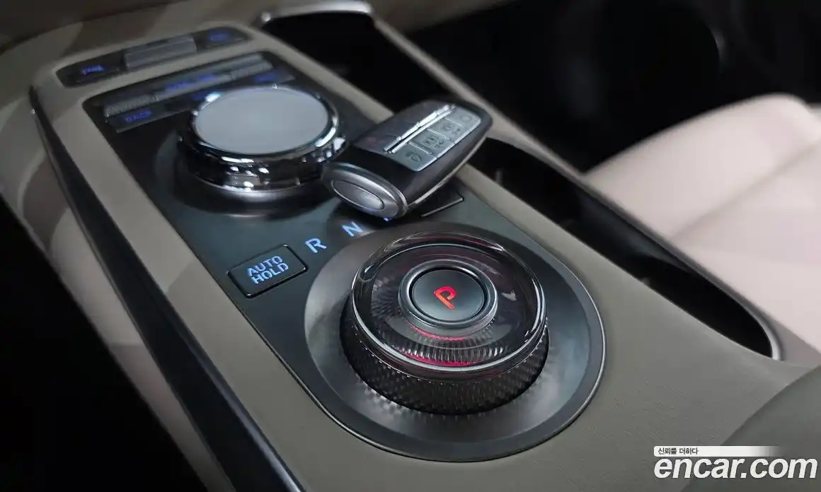 Genesis GV70 2021 2.5 автомат (гидро), фото 9