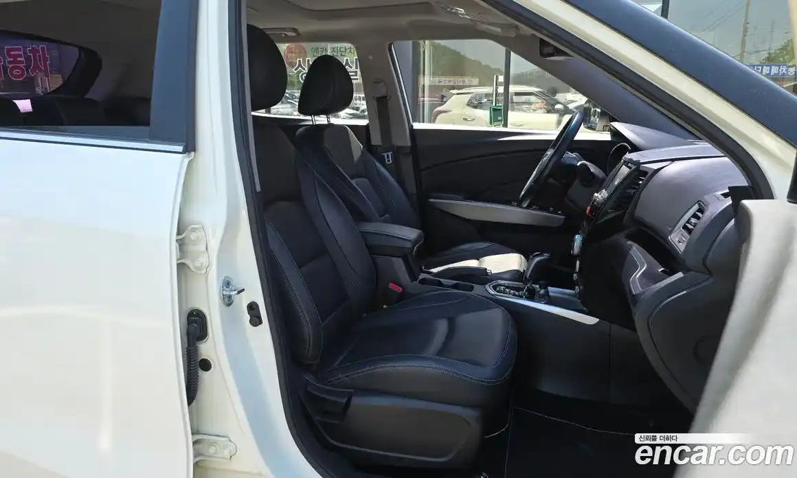 SsangYong TIBOLI 2016 1.6 автомат (гидро), фото 11