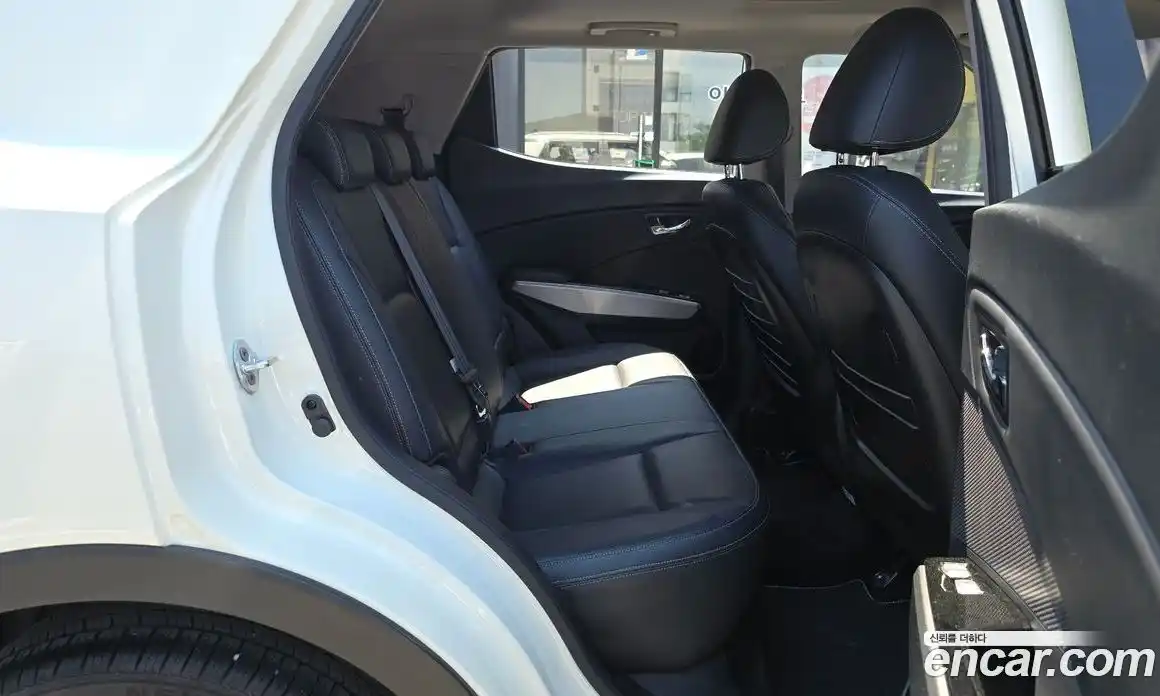 SsangYong TIBOLI 2016 1.6 автомат (гидро), фото 12