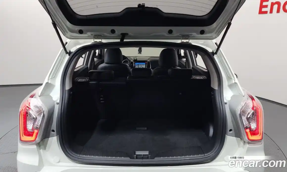 SsangYong TIBOLI 2018 1.6 автомат (гидро), фото 26